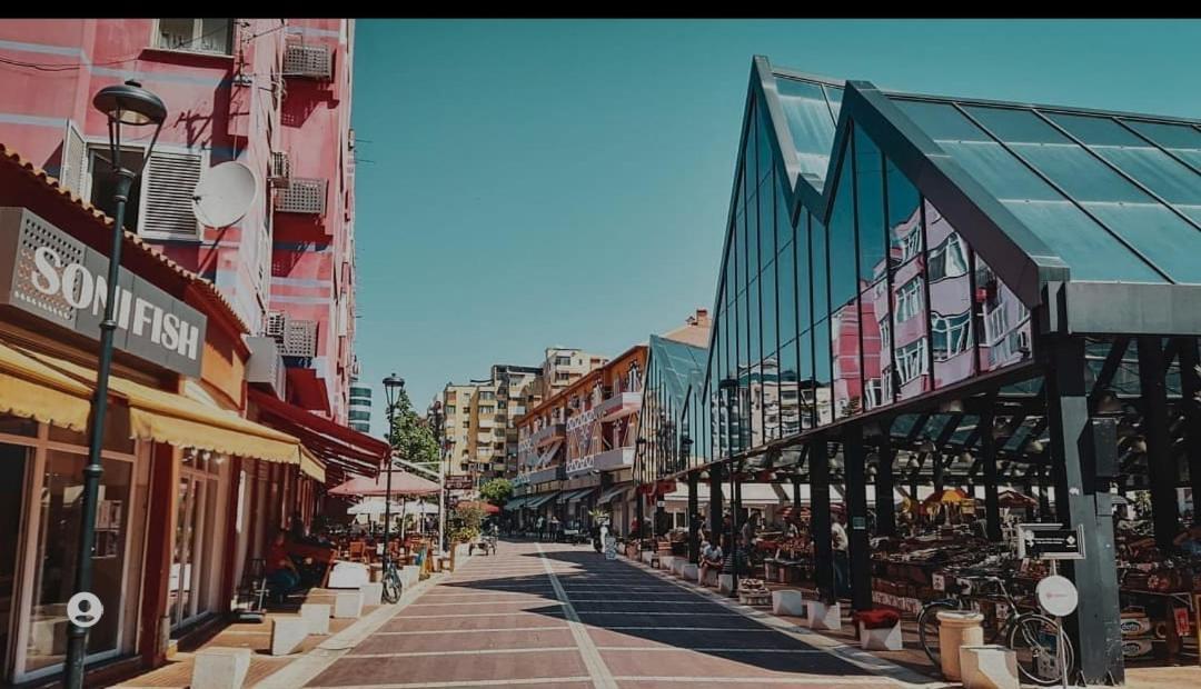 Chlo Apartment 1 Tirane Rum bild